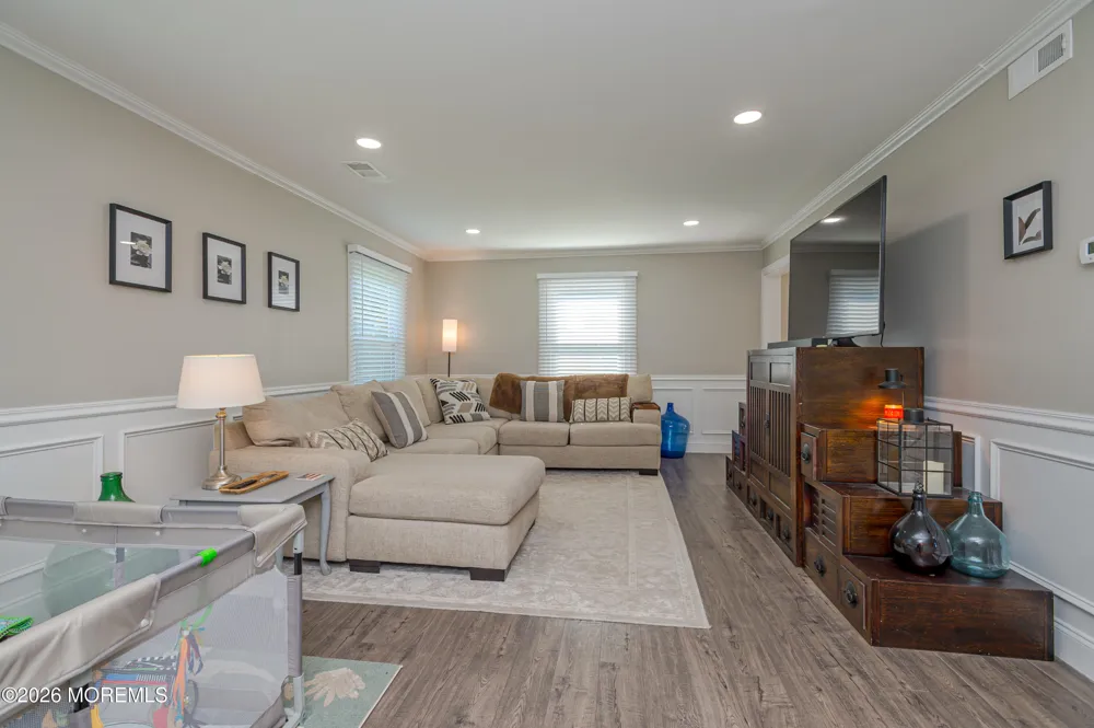 60 Midvale Lane Willingboro, NJ 08046