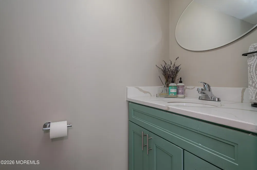60 Midvale Lane Willingboro, NJ 08046