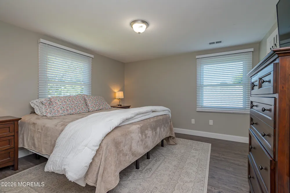 60 Midvale Lane Willingboro, NJ 08046