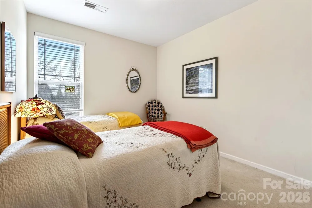 202 Brickton Village Circle #201 Fletcher, NC 28732
