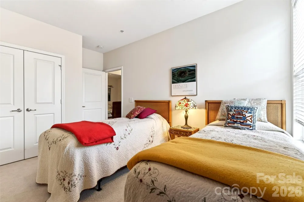 202 Brickton Village Circle #201 Fletcher, NC 28732