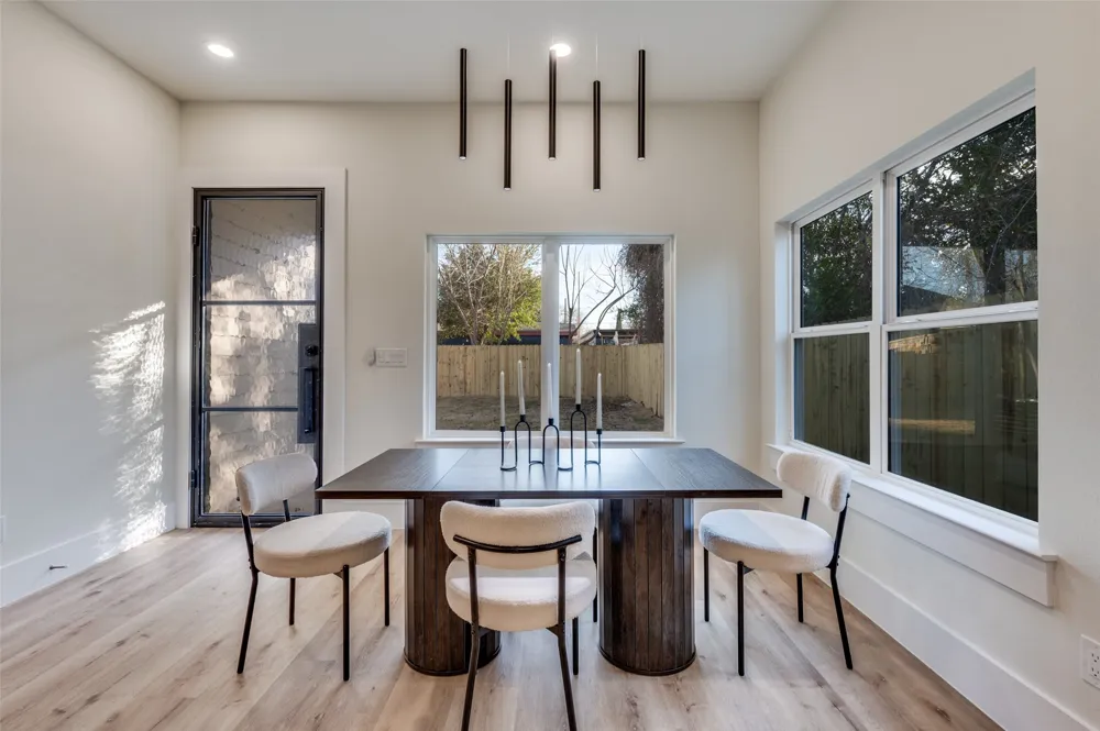 1836 Pueblo Street Dallas, TX 75212
