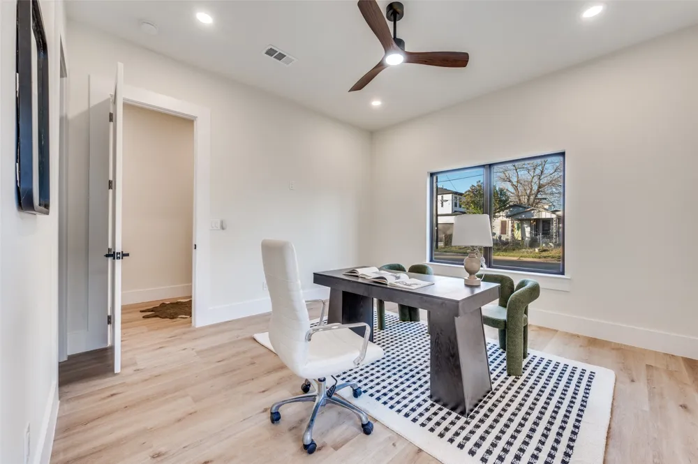 1836 Pueblo Street Dallas, TX 75212