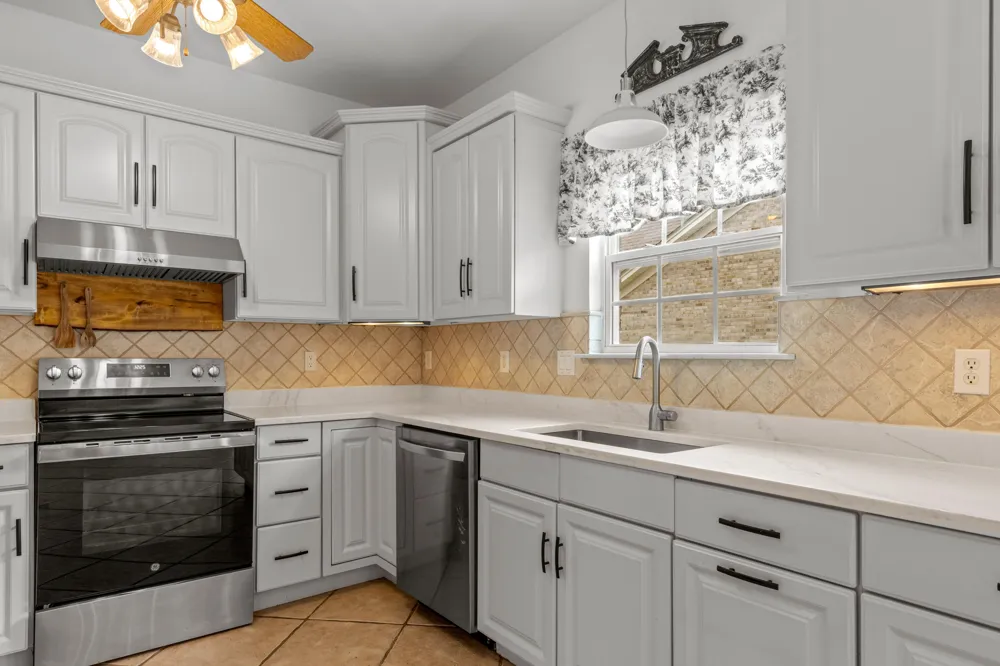 6245 Jacq Court Hixson, TN 37343