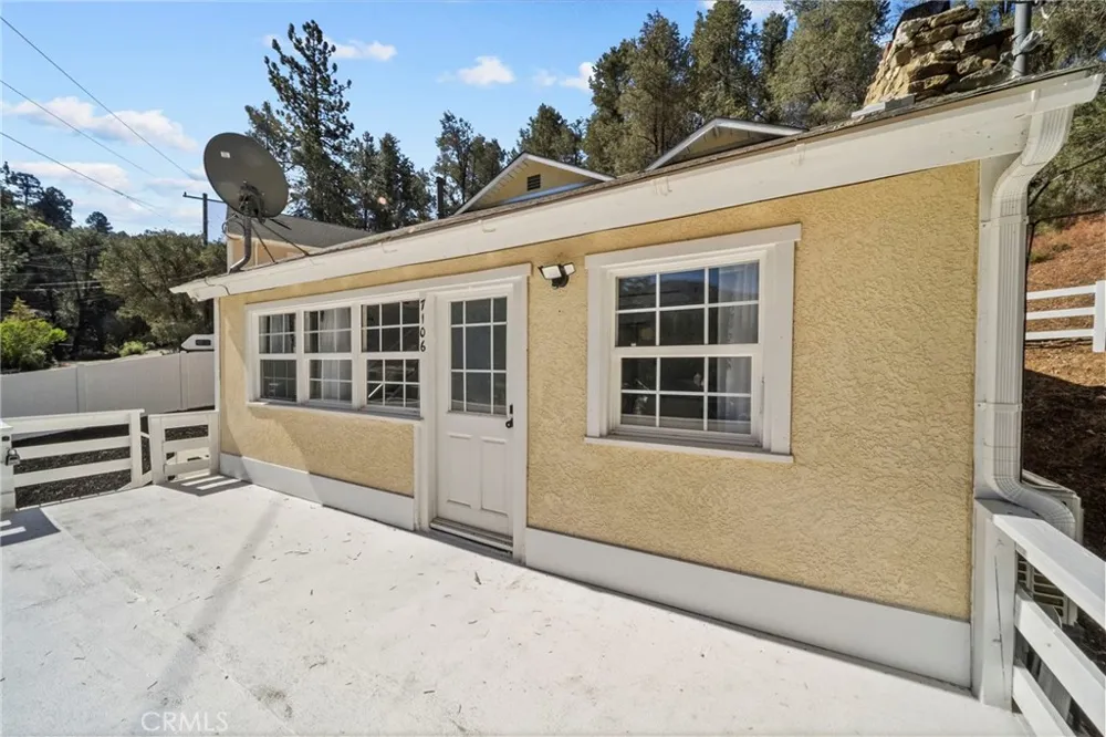 7106 Lakeview Frazier Park, CA 93225