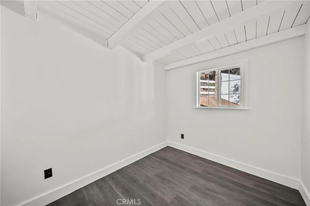 7106 Lakeview Frazier Park, CA 93225
