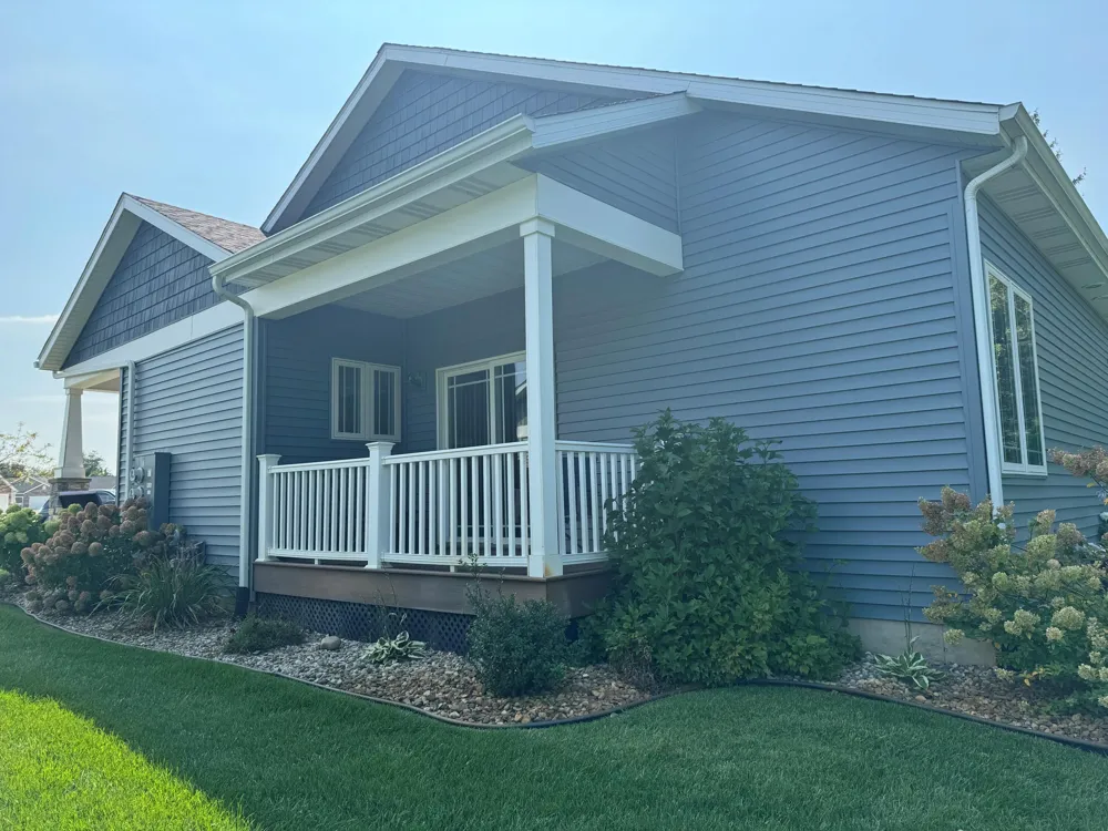 135 Lexington Pointe Drive #8 Niles, MI 49120