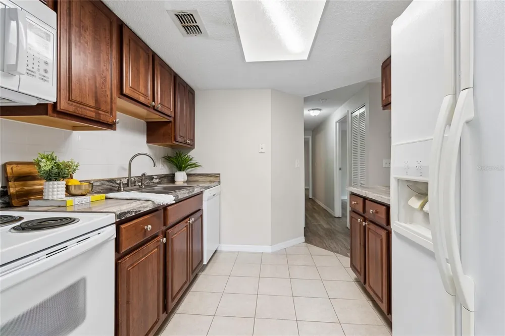 133 SABAL COURT #G Oldsmar, FL 34677