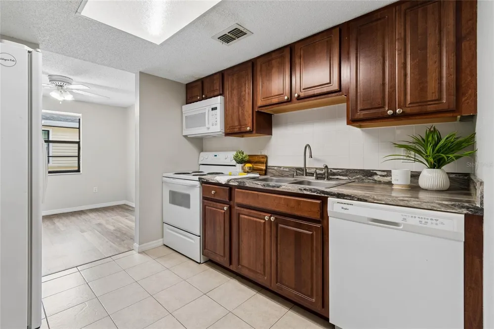 133 SABAL COURT #G Oldsmar, FL 34677