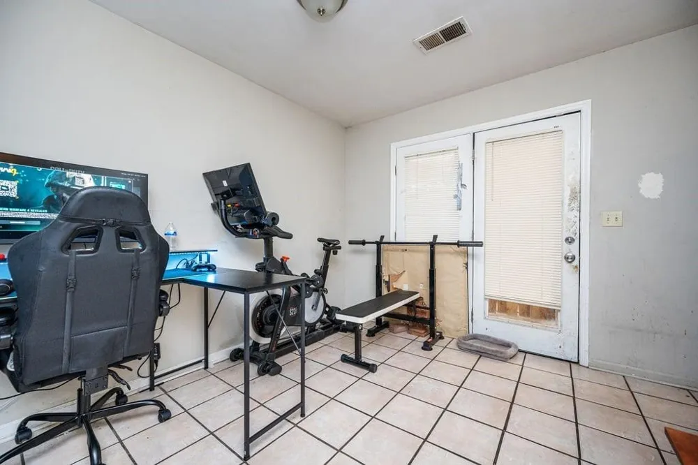 197 High Creek Drive Roswell, GA 30076