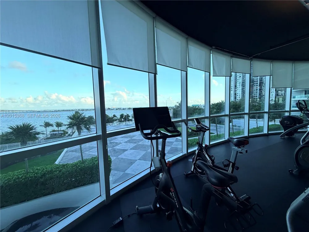 2101 Brickell Ave #2301 Miami, FL 33129