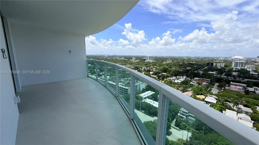 2101 Brickell Ave #2301 Miami, FL 33129