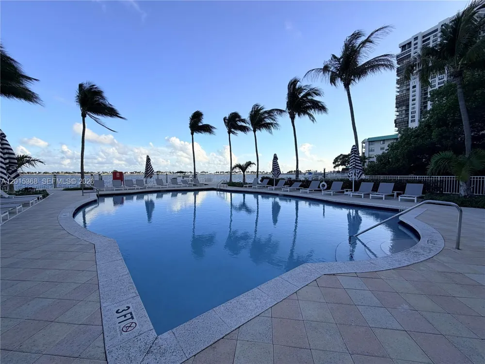 2101 Brickell Ave #2301 Miami, FL 33129