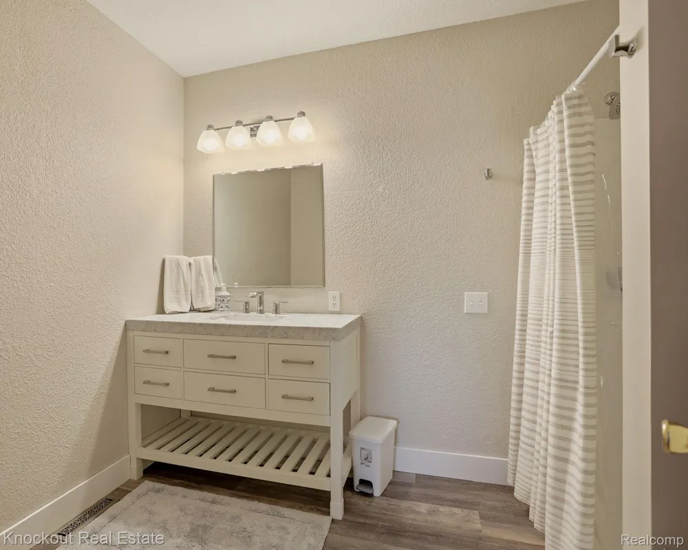 9941 Lange Road Birch Run Township, MI 48415