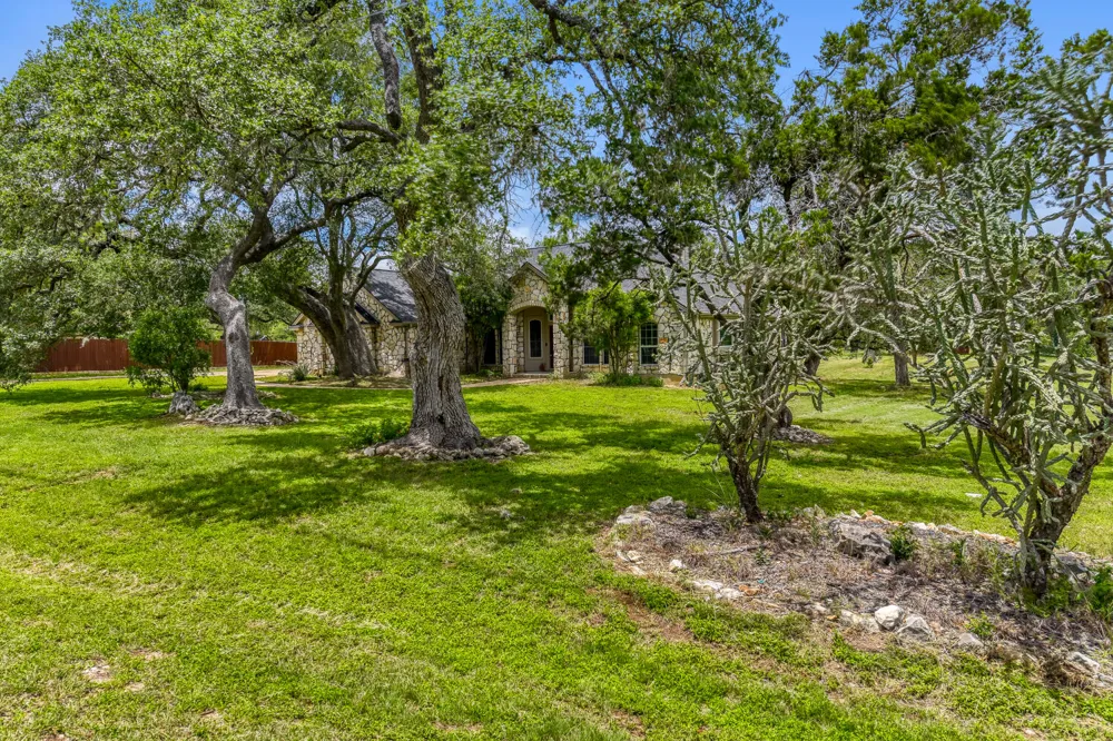 330 Humphrey Drive Buda, TX 78610