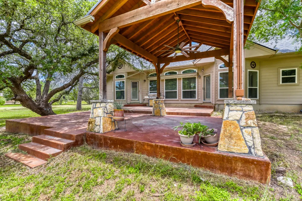 330 Humphrey Drive Buda, TX 78610