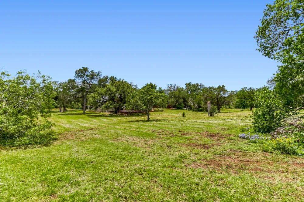 330 Humphrey Drive Buda, TX 78610