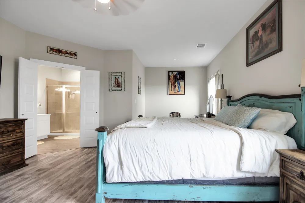 617 W Sheldon Avenue Thrall, TX 76578