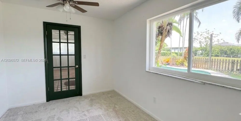 19505 SW 272nd St Homestead, FL 33031