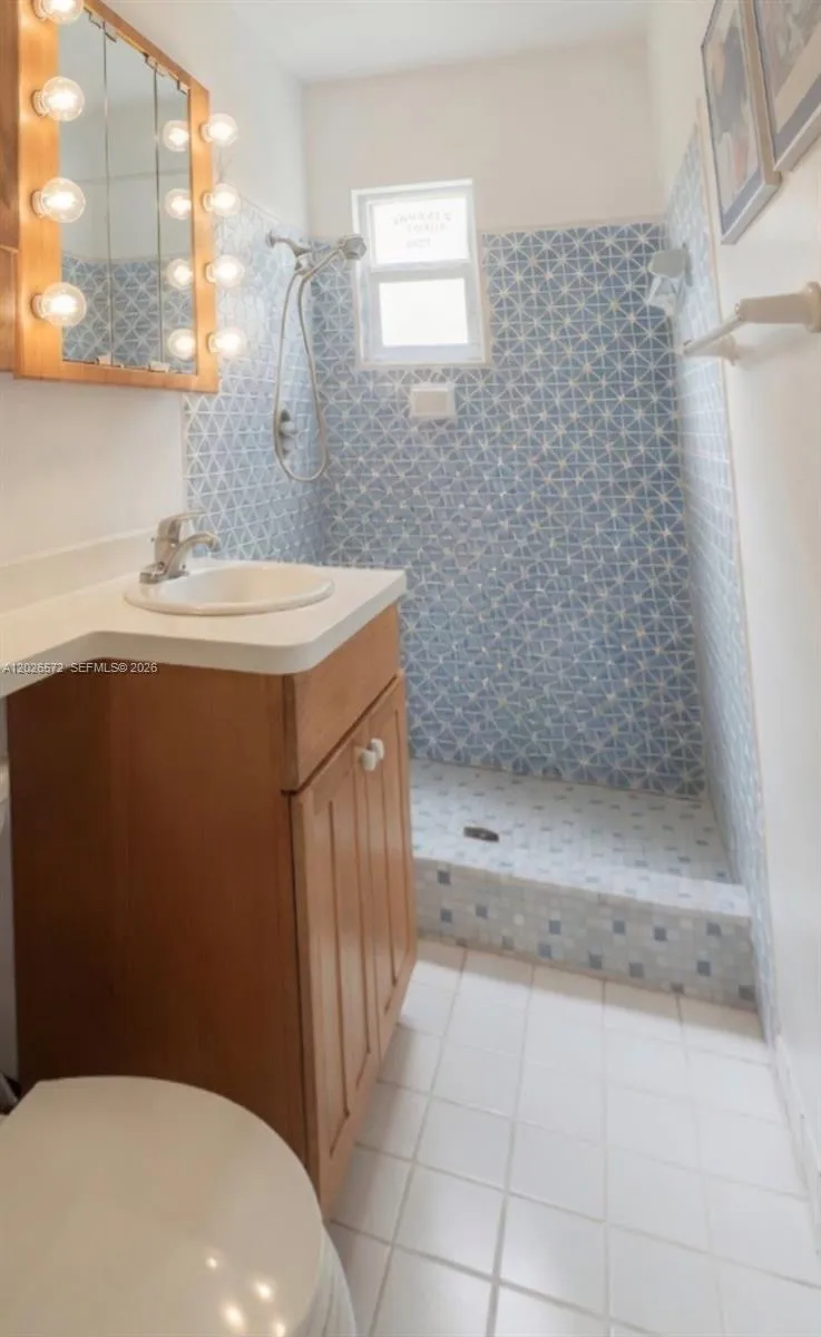 19505 SW 272nd St Homestead, FL 33031