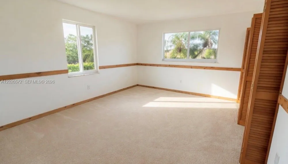 19505 SW 272nd St Homestead, FL 33031
