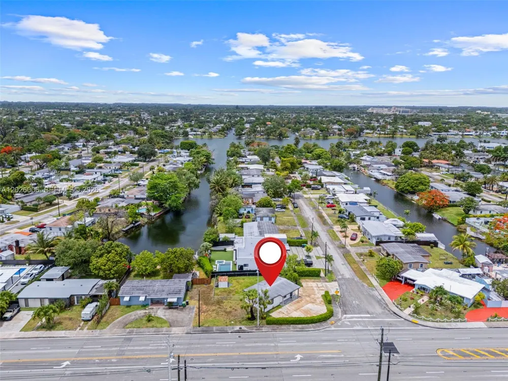 10700 SW 46th St Miami, FL 33165