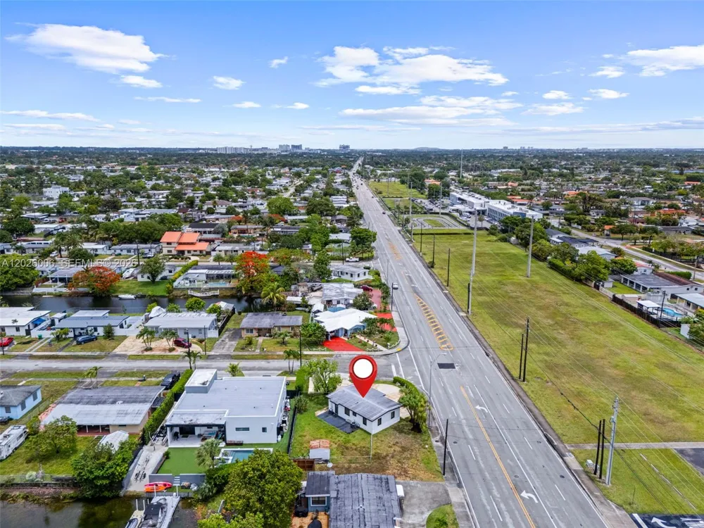 10700 SW 46th St Miami, FL 33165