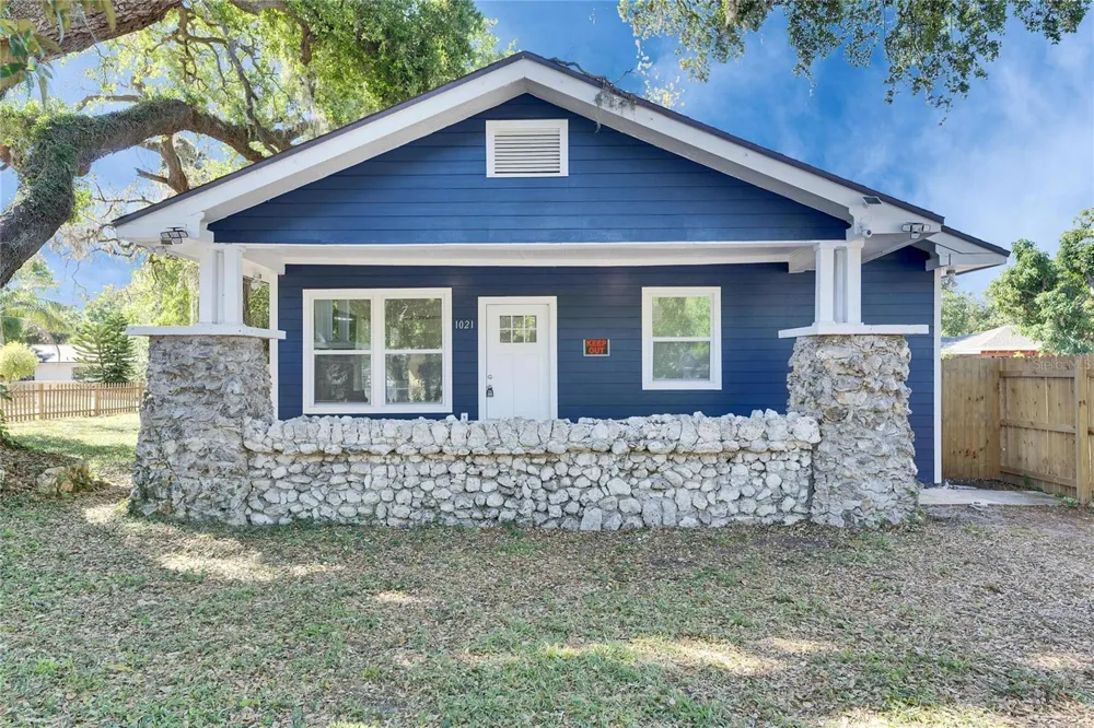 1021 E 25TH AVENUE Tampa, FL 33605