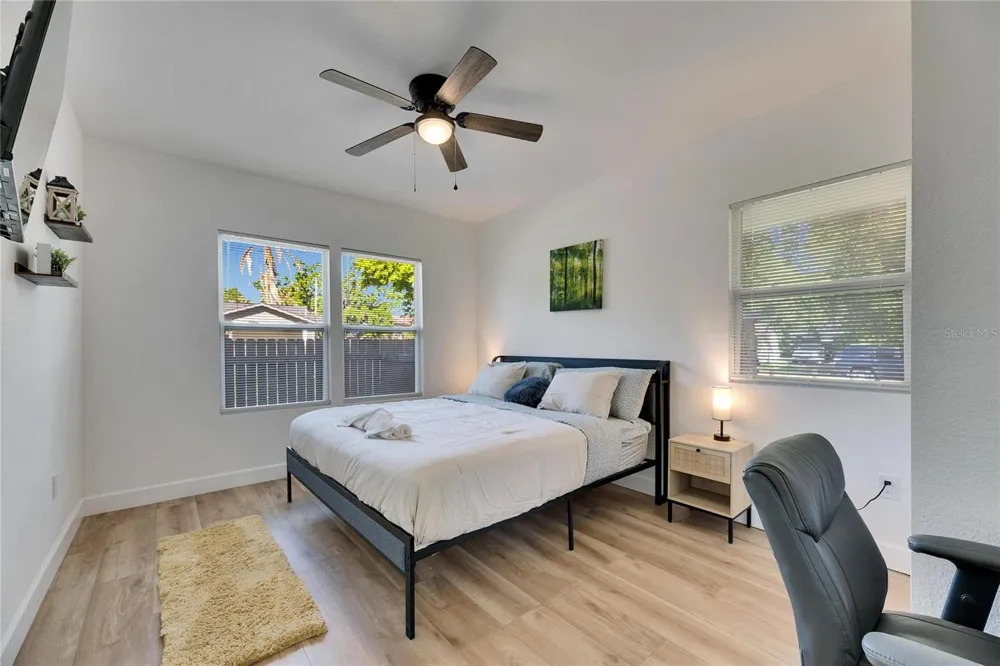 1021 E 25TH AVENUE Tampa, FL 33605