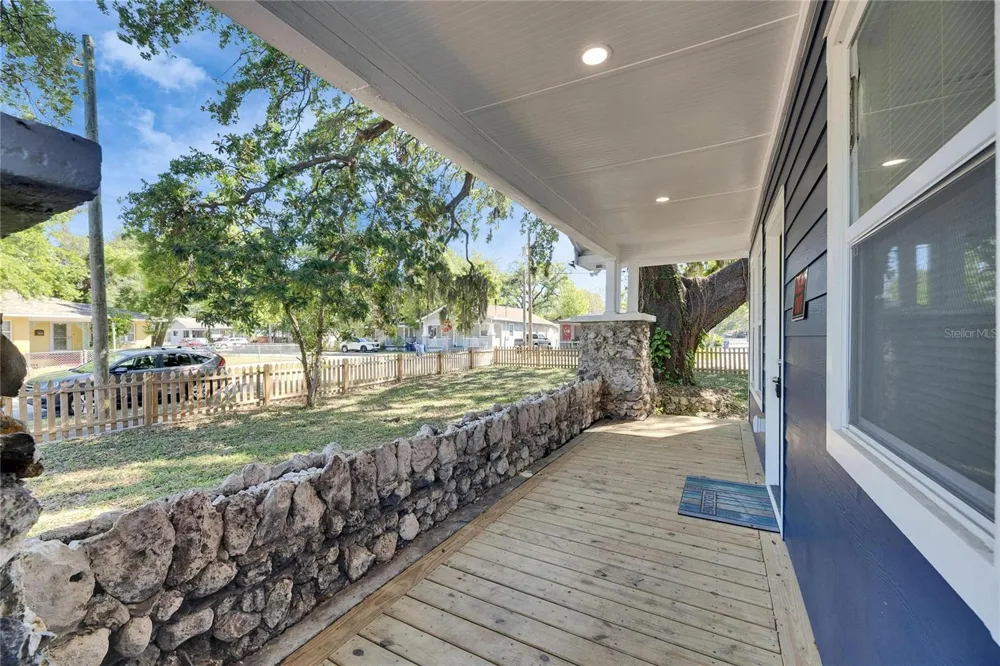 1021 E 25TH AVENUE Tampa, FL 33605