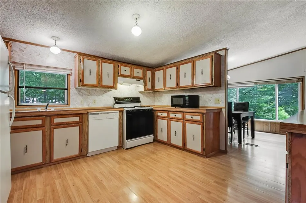 N2204 County Road E Bruce, WI 54819