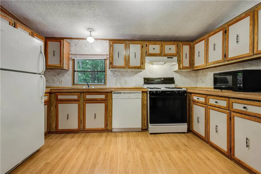 N2204 County Road E Bruce, WI 54819