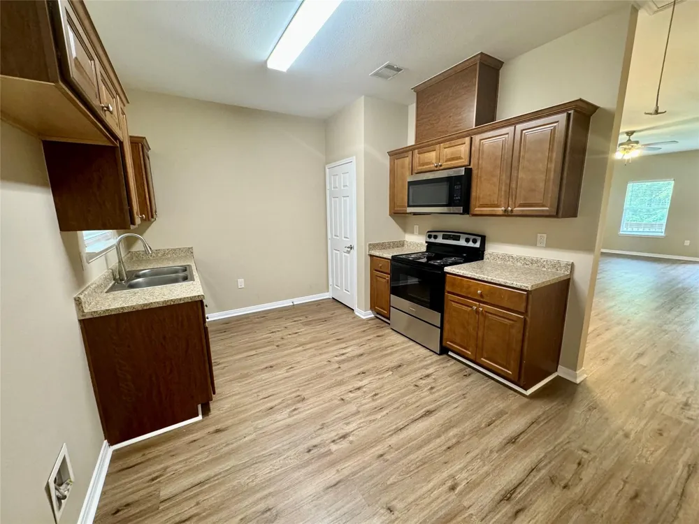 465 Lexington Livingston, TX 77351