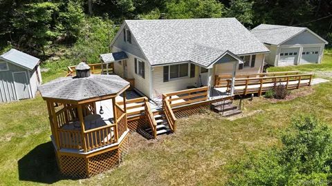 441 County Road 94 Hankins