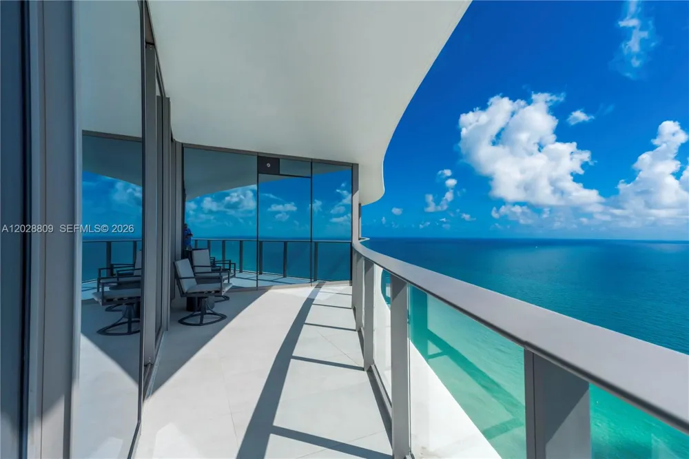 15701 Collins Ave #2903 Sunny Isles Beach, FL 33160