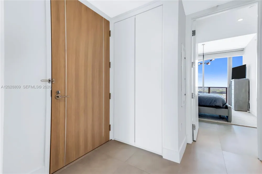 15701 Collins Ave #2903 Sunny Isles Beach, FL 33160