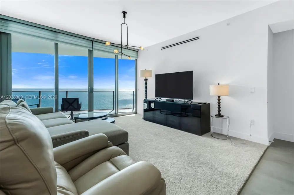 15701 Collins Ave #2903 Sunny Isles Beach, FL 33160