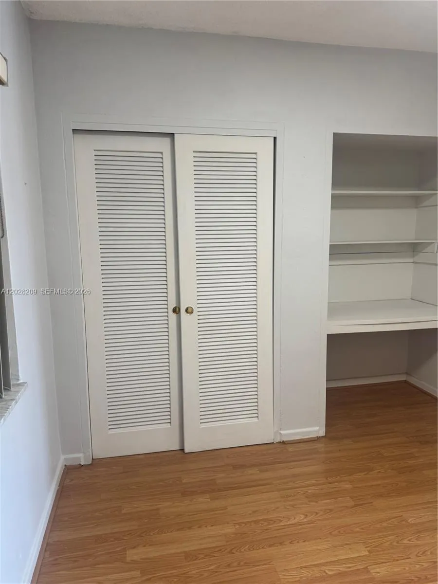 9700 E Bay Harbor Dr #512 Bay Harbor Islands, FL 33154