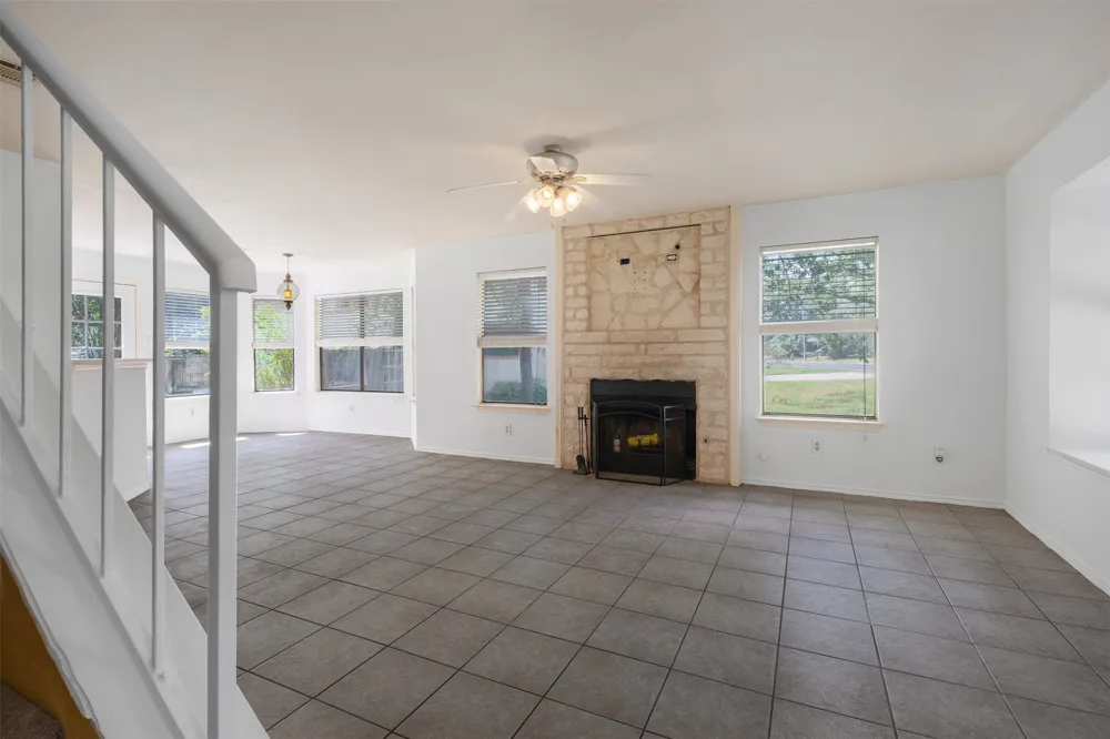 10501 Bilbrook Place Austin, TX 78748