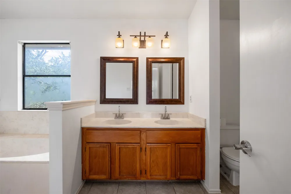 10501 Bilbrook Place Austin, TX 78748