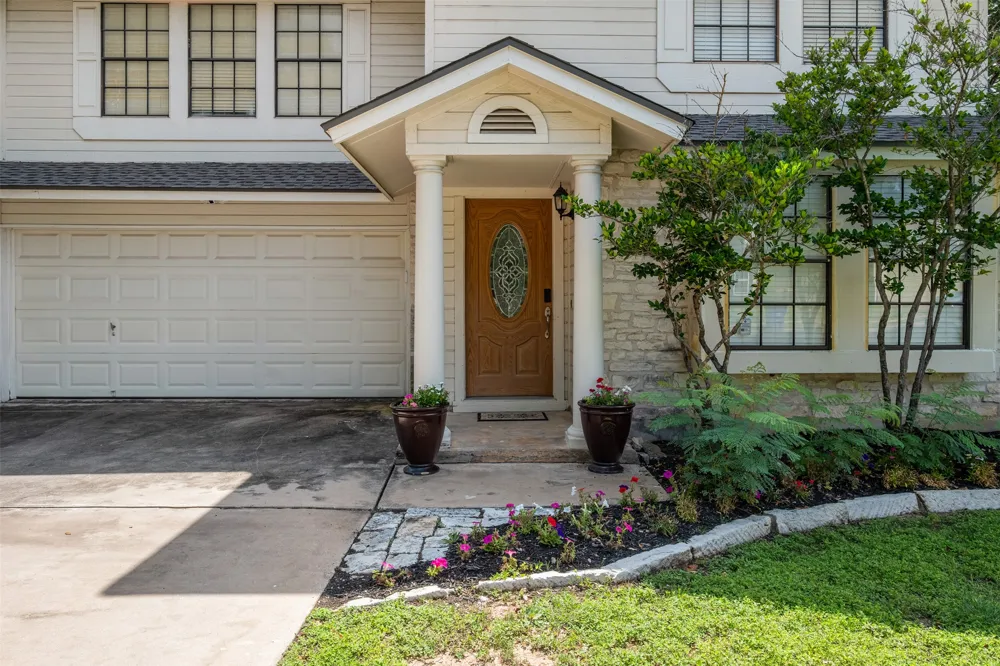 10501 Bilbrook Place Austin, TX 78748