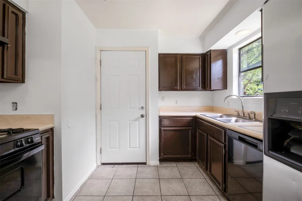 10501 Bilbrook Place Austin, TX 78748