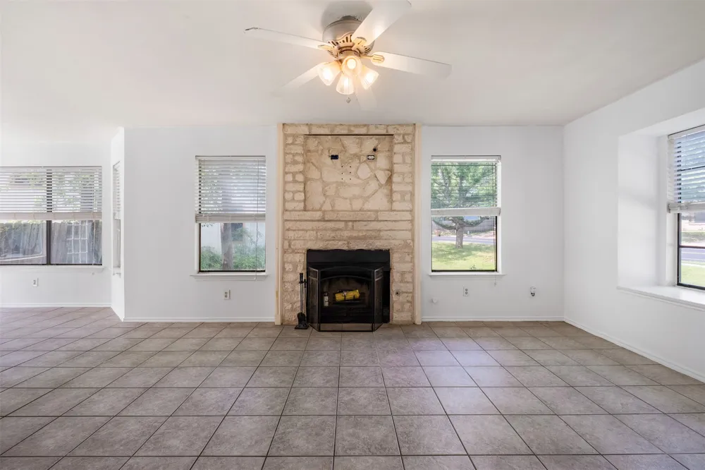 10501 Bilbrook Place Austin, TX 78748