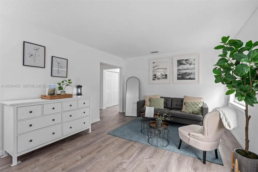 4255 Wee Street #4255 Mount Dora, FL 32757