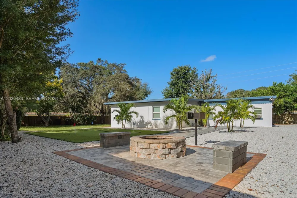 4255 Wee Street #4255 Mount Dora, FL 32757