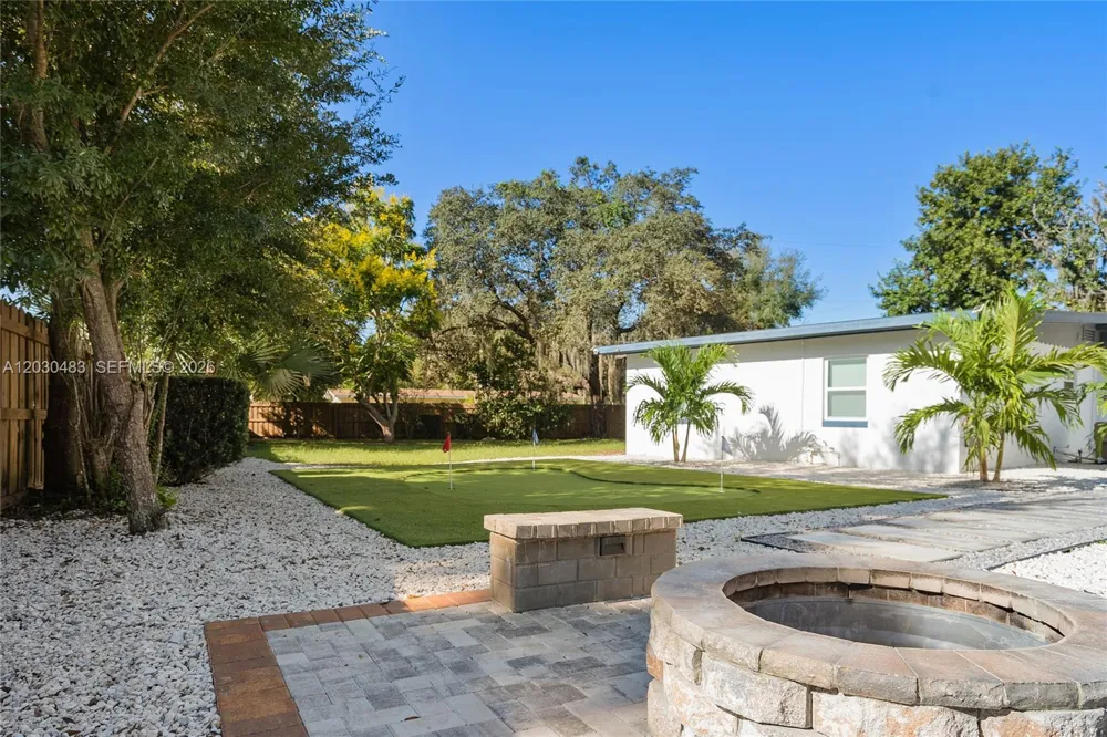 4255 Wee Street #4255 Mount Dora, FL 32757