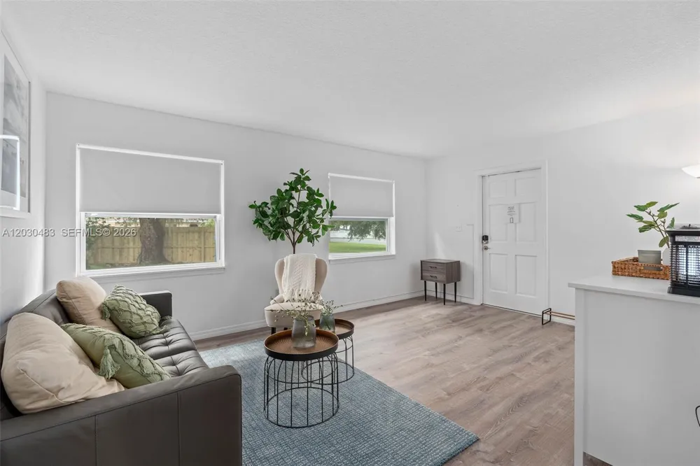 4255 Wee Street #4255 Mount Dora, FL 32757