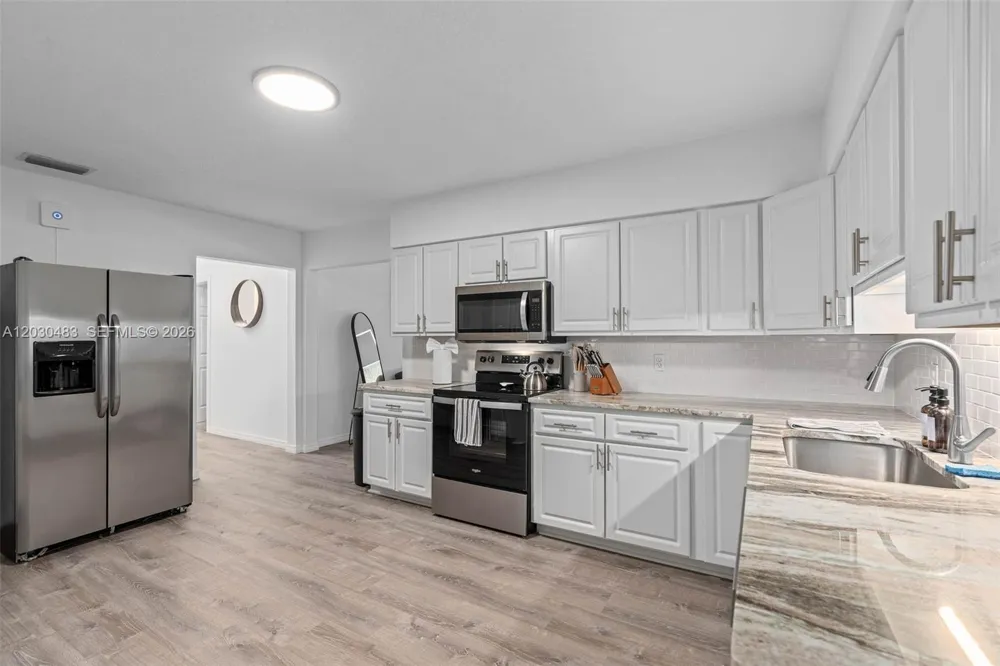 4255 Wee Street #4255 Mount Dora, FL 32757