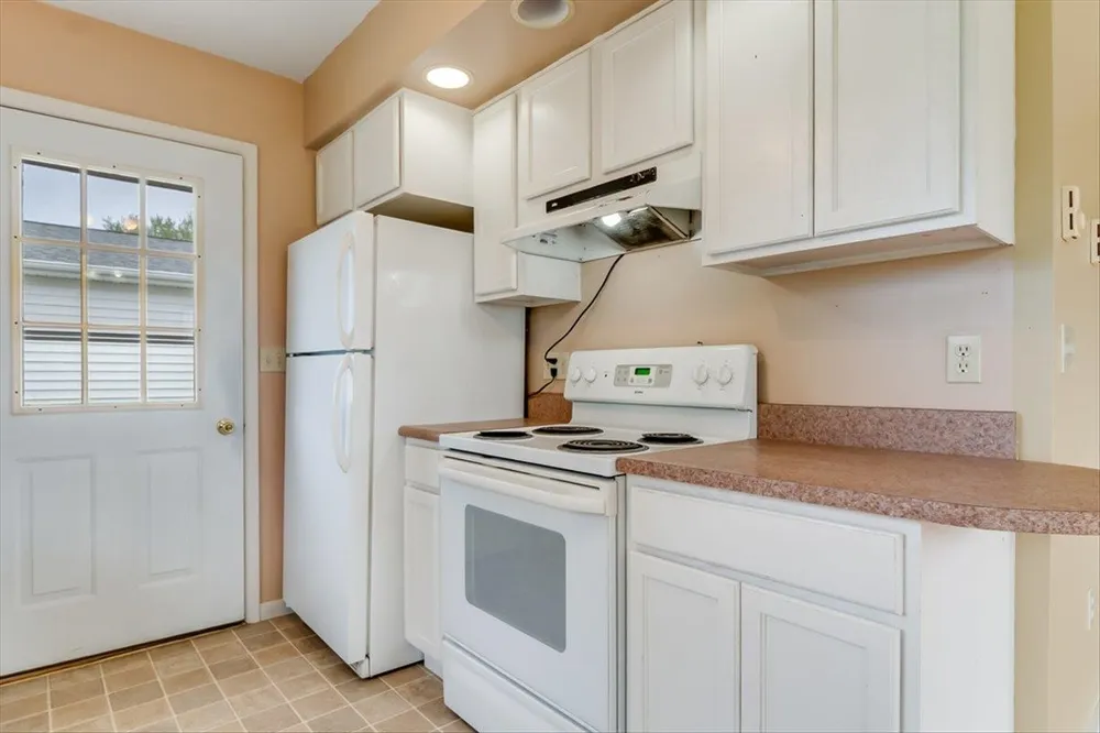 418 East Main Street Plainfield Township, MI 48739