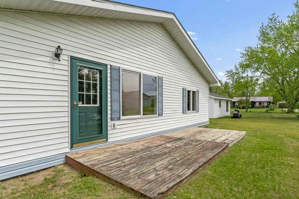418 East Main Street Plainfield Township, MI 48739